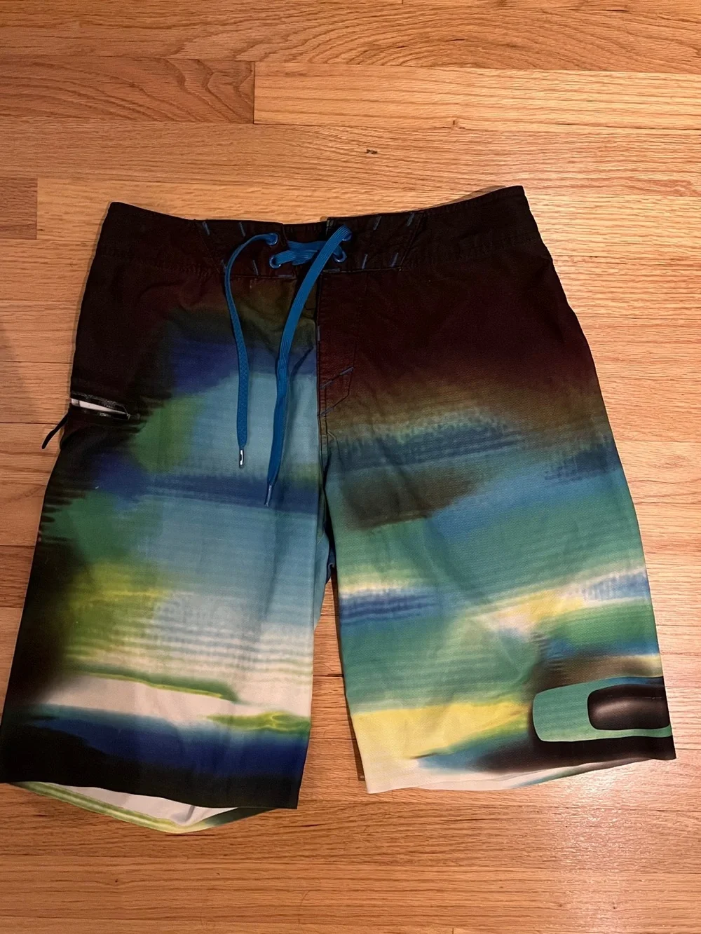 Oakley Men's Green and Blue Gradient Swim Board Shorts